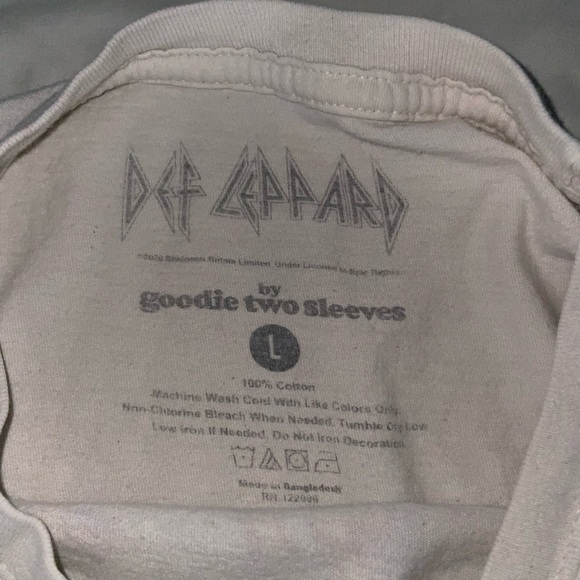 Def Leppard T-Shirt - Picture 2 of 2